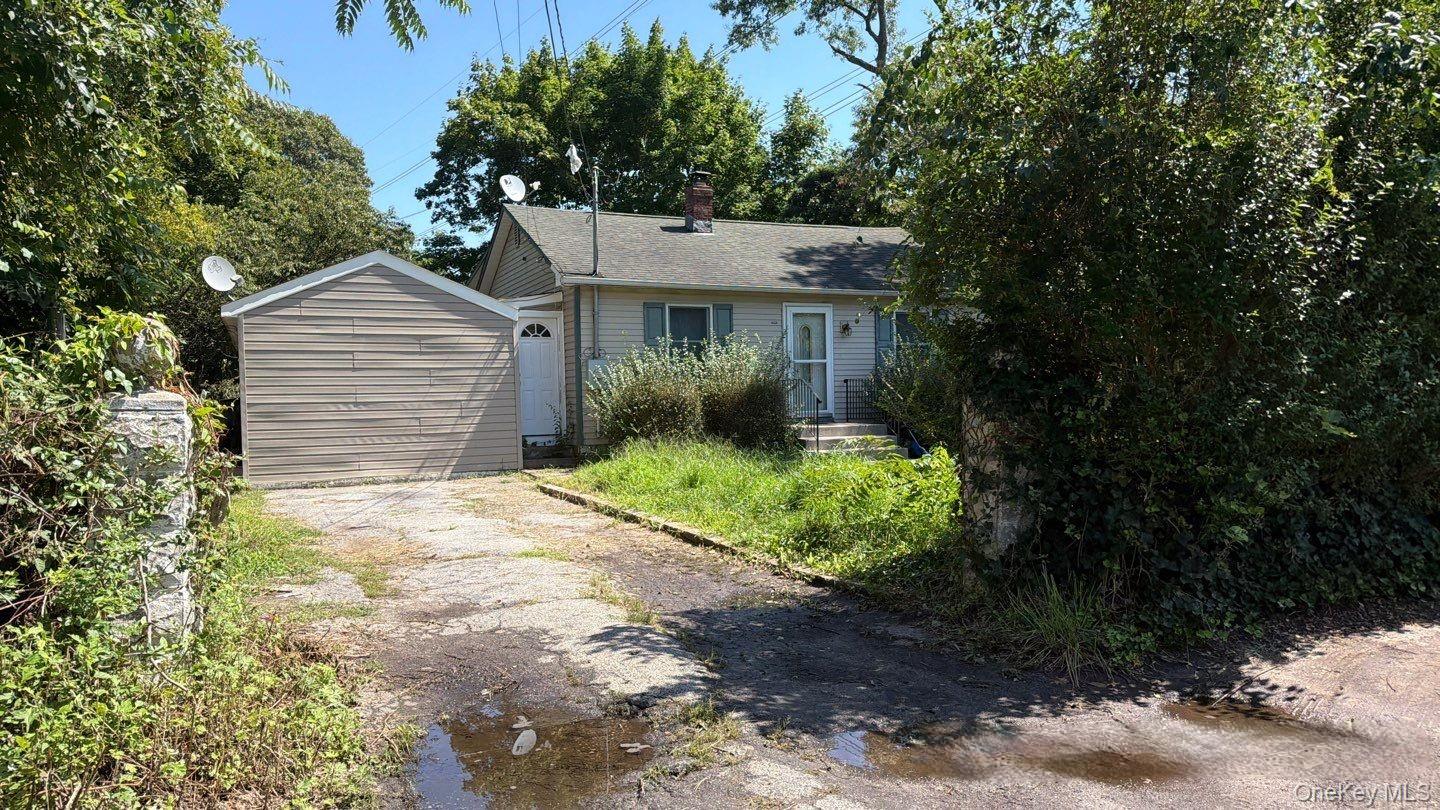 3 bed, 2 bath auction property at 448 Revilo Avenue, Shirley, NY — Suffolk County Long Island listing photo