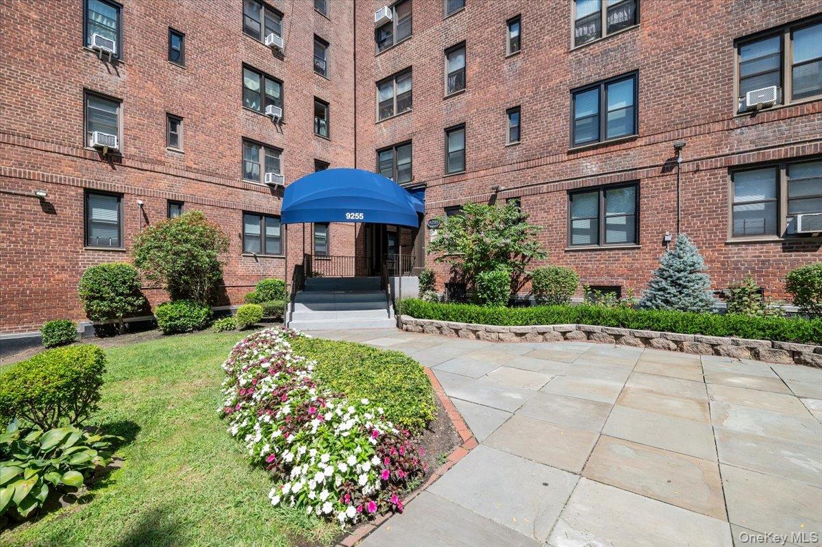 0 bed, 1 bath estate sale at 9255 Shore Road, Brooklyn, NY — Kings (Brooklyn) County Long Island listing photo