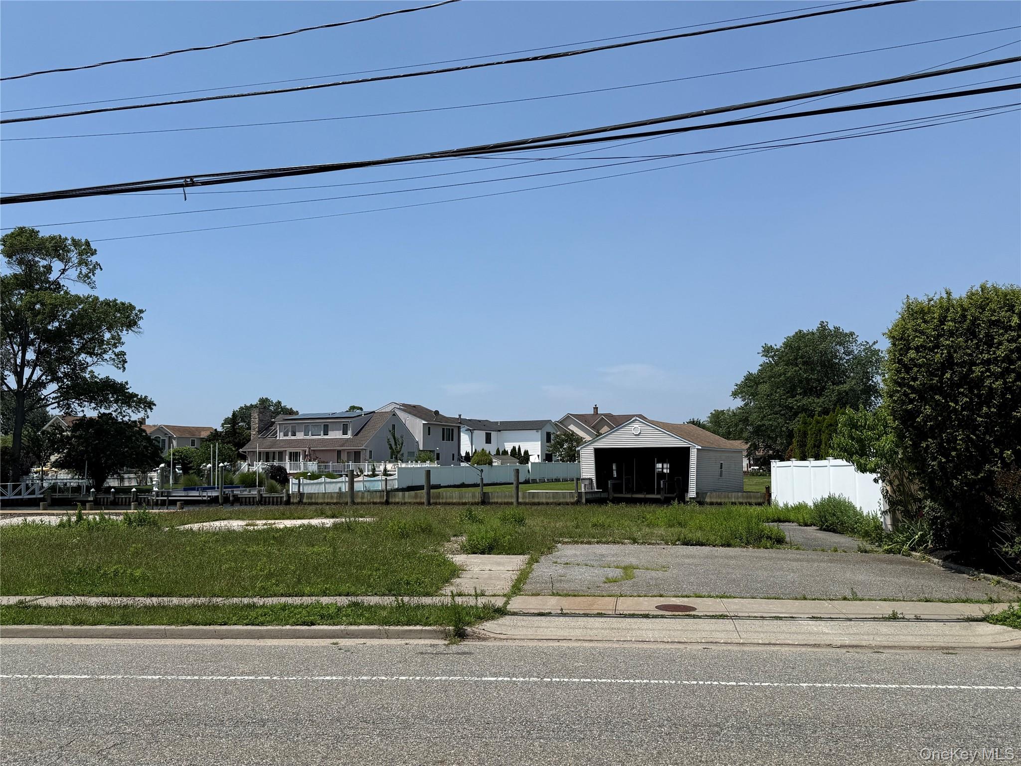 0 bath estate sale at 66 Alhambra Road, Massapequa, NY — Nassau County Long Island listing photo