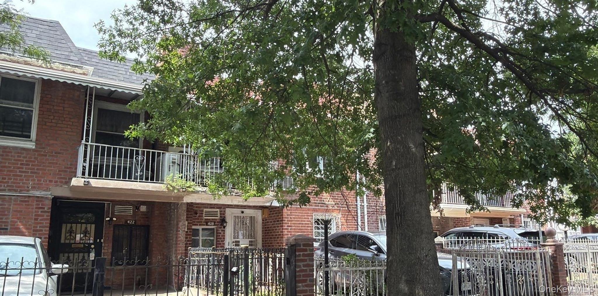 3 bed, 2 bath auction property at 420 57th Street, Brooklyn, NY — Kings (Brooklyn) County Long Island listing photo