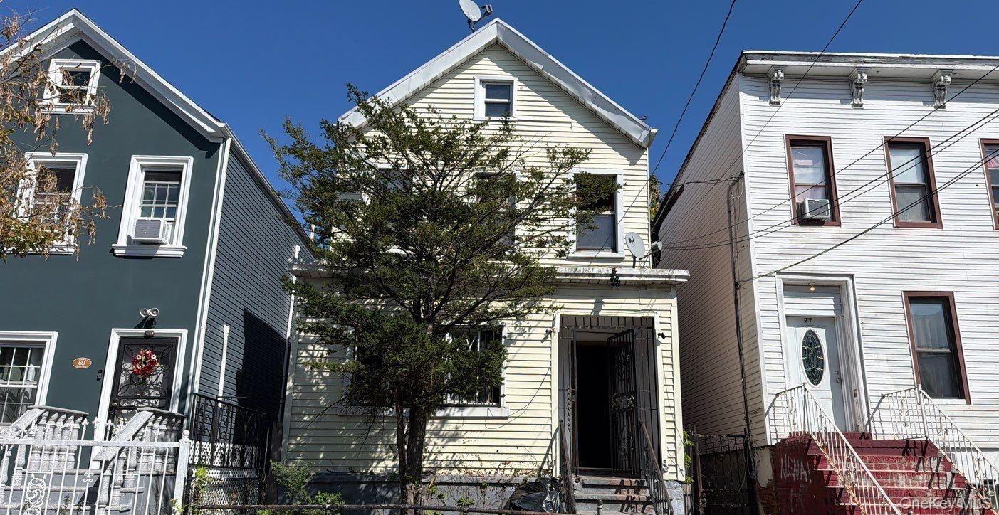3 bed, 1 bath estate sale at 71 Milford Street, Brooklyn, NY — Kings (Brooklyn) County Long Island listing photo