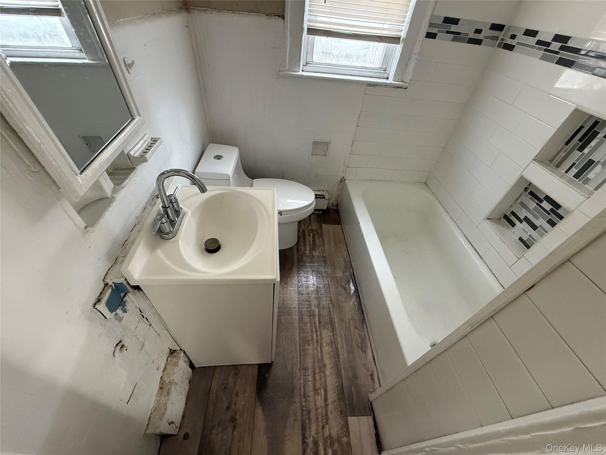 5 bed, 3 bath estate sale at 36 Fulton Street, Long Beach, NY — Nassau County Long Island listing photo