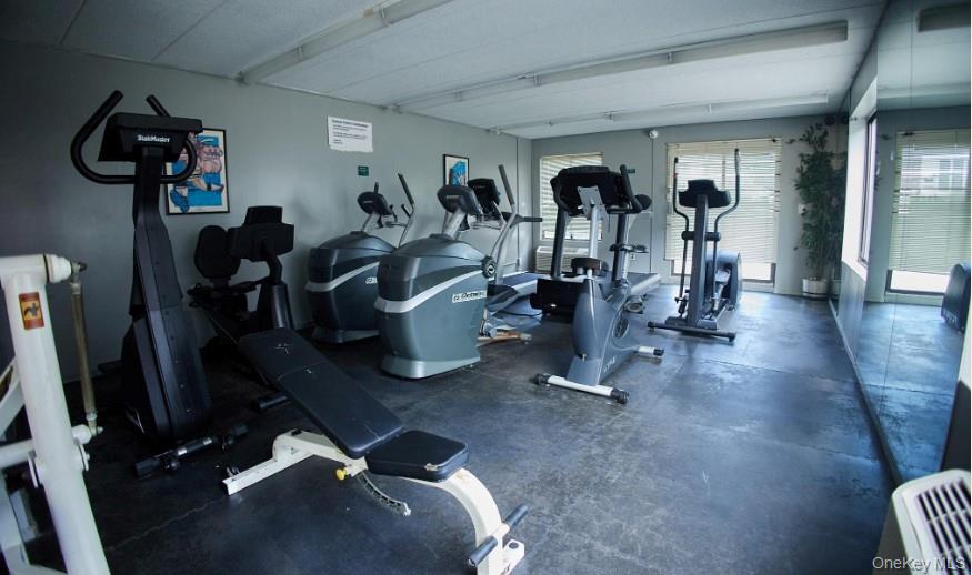 1 bed, 2 bath estate sale at 10810 Flatlands 9th Street, Brooklyn, NY — Kings (Brooklyn) County Long Island listing photo