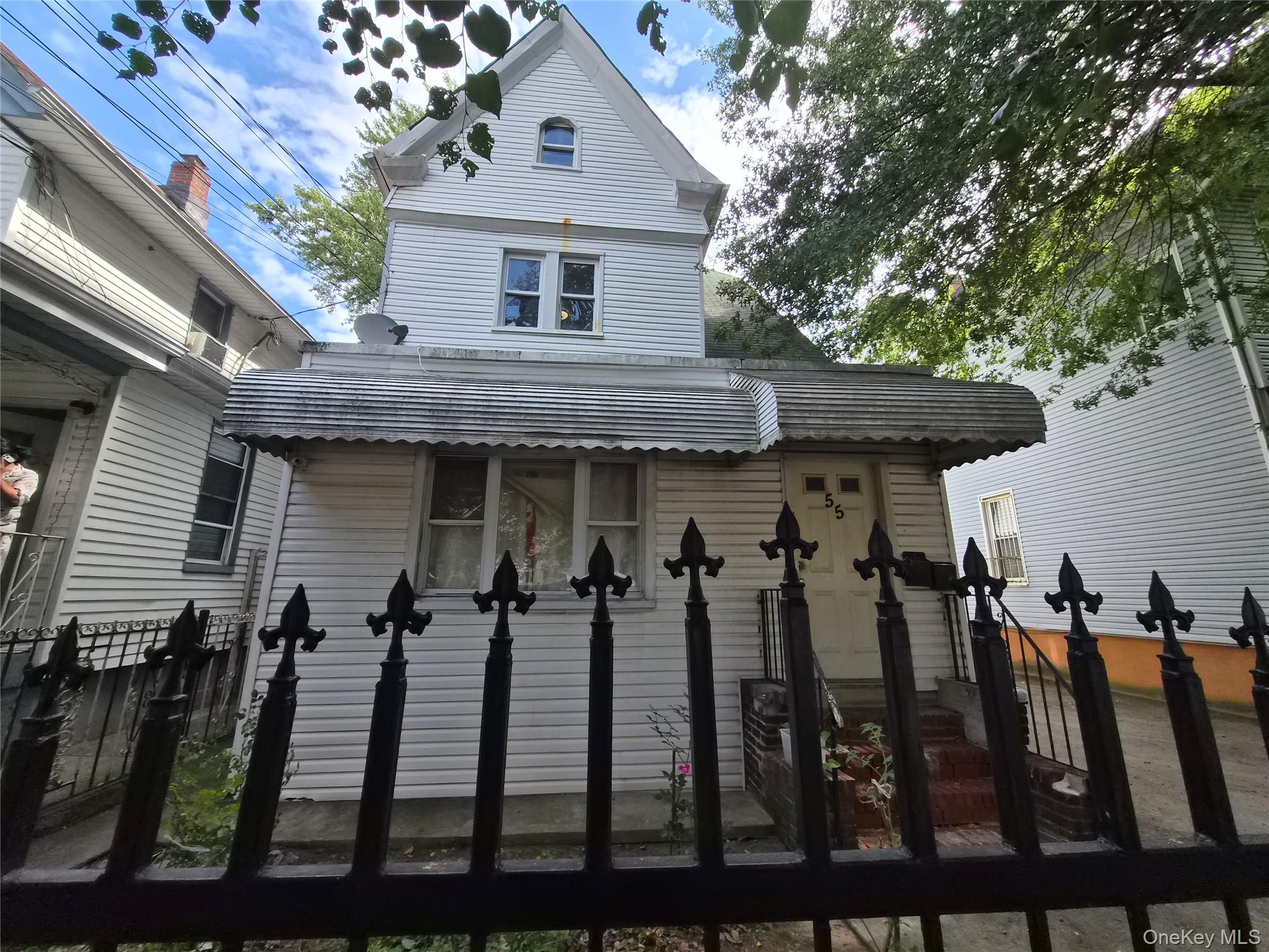 3 bed, 2 bath estate sale at 55 Richmond Street, Brooklyn, NY — Kings (Brooklyn) County Long Island listing photo