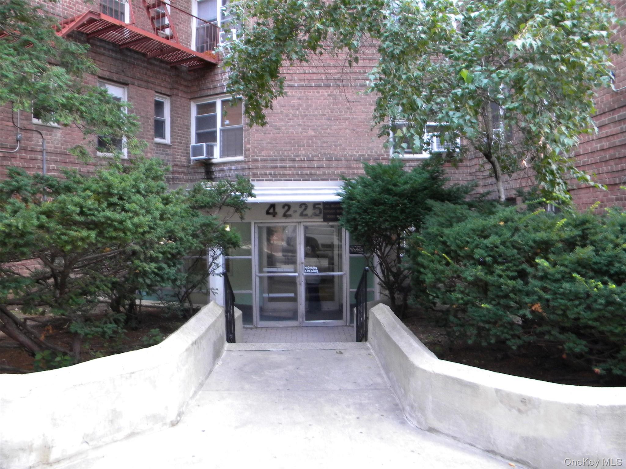 1 bed, 1 bath home for sale at 42-25 80th Street, Elmhurst, NY — Queens County Long Island listing photo