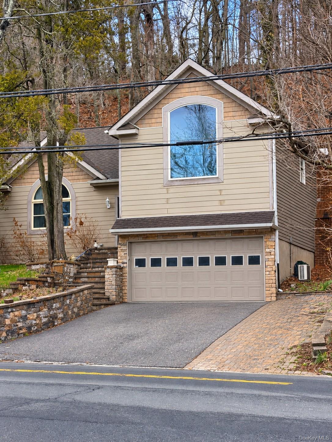 3 bed, 3 bath home for sale at 379 Main Street, Centerport, NY — Suffolk County Long Island listing photo