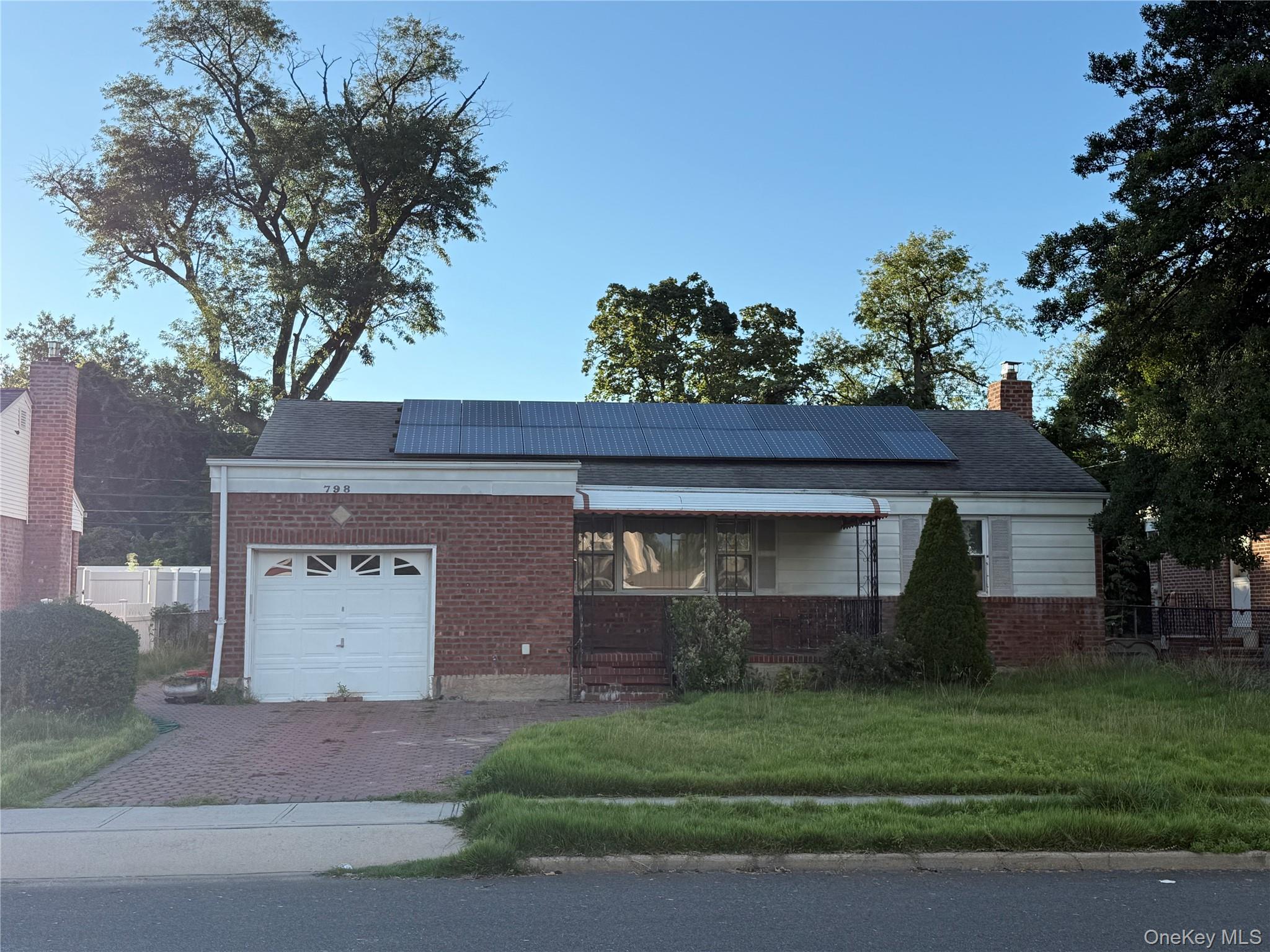 3 bed, 3 bath auction property at 798 Bauer Street, Elmont, NY — Nassau County Long Island listing photo
