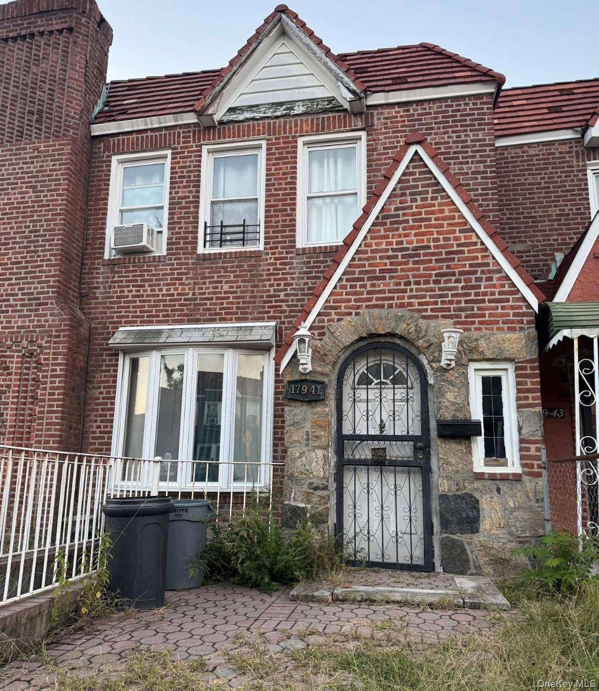 3 bed, 2 bath bank-owned foreclosure at 17941 Anderson Road, Saint Albans, NY — Queens County Long Island listing photo